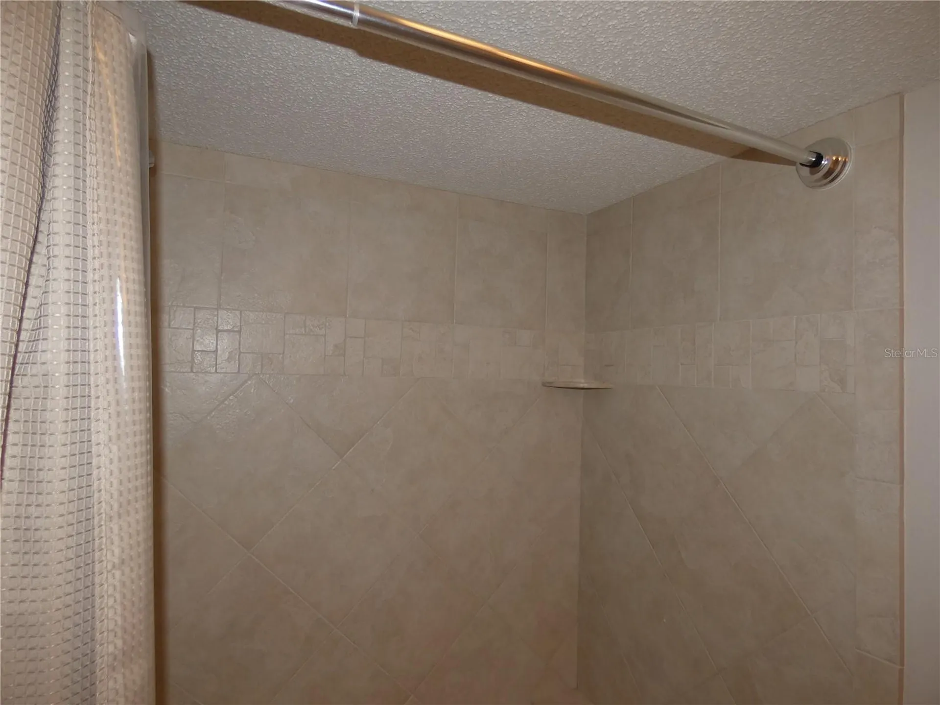 7917 Pinegrove Court Sarasota FL 34238