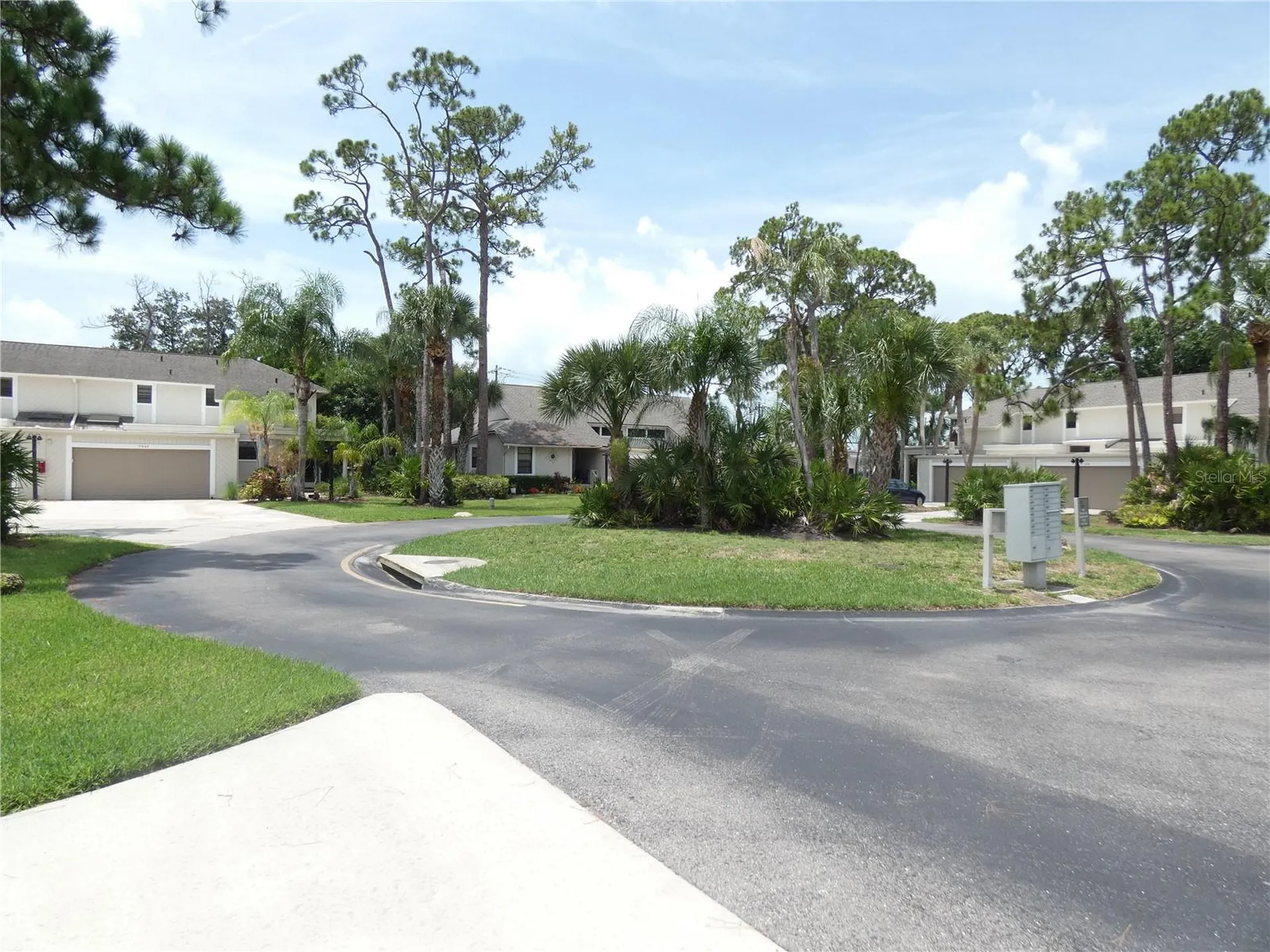 7917 Pinegrove Court Sarasota FL 34238