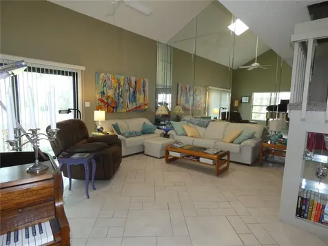 7917 Pinegrove Court Sarasota FL 34238