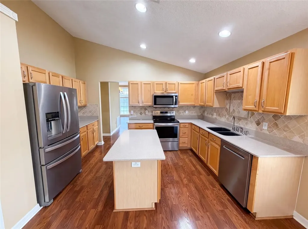 3788 Seminole Drive Orlando FL 32812