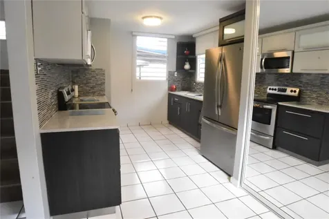 Estancias De Bairoa Calle Miramelinda Caguas PR 00725