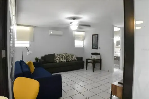 Estancias De Bairoa Calle Miramelinda Caguas PR 00725