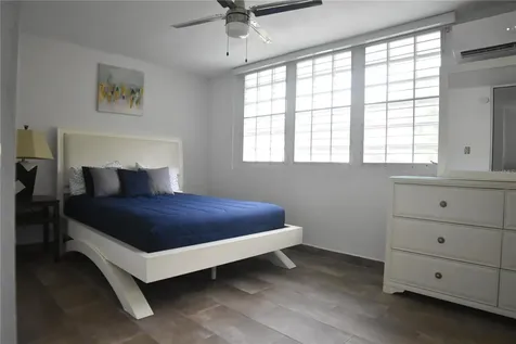 Estancias De Bairoa Calle Miramelinda Caguas PR 00725