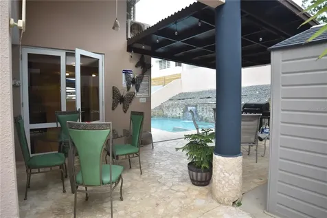 Estancias De Bairoa Calle Miramelinda Caguas PR 00725