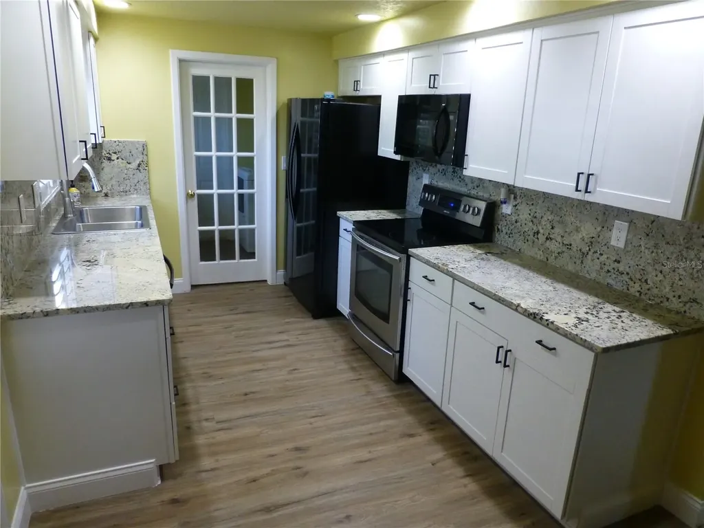 752 Patricia Avenue Dunedin FL 34698