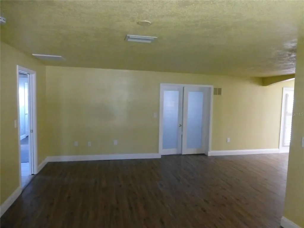 752 Patricia Avenue Dunedin FL 34698