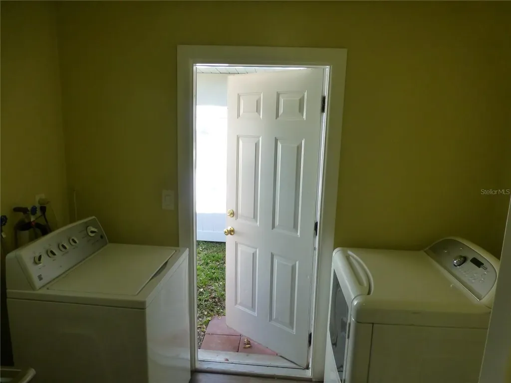 752 Patricia Avenue Dunedin FL 34698