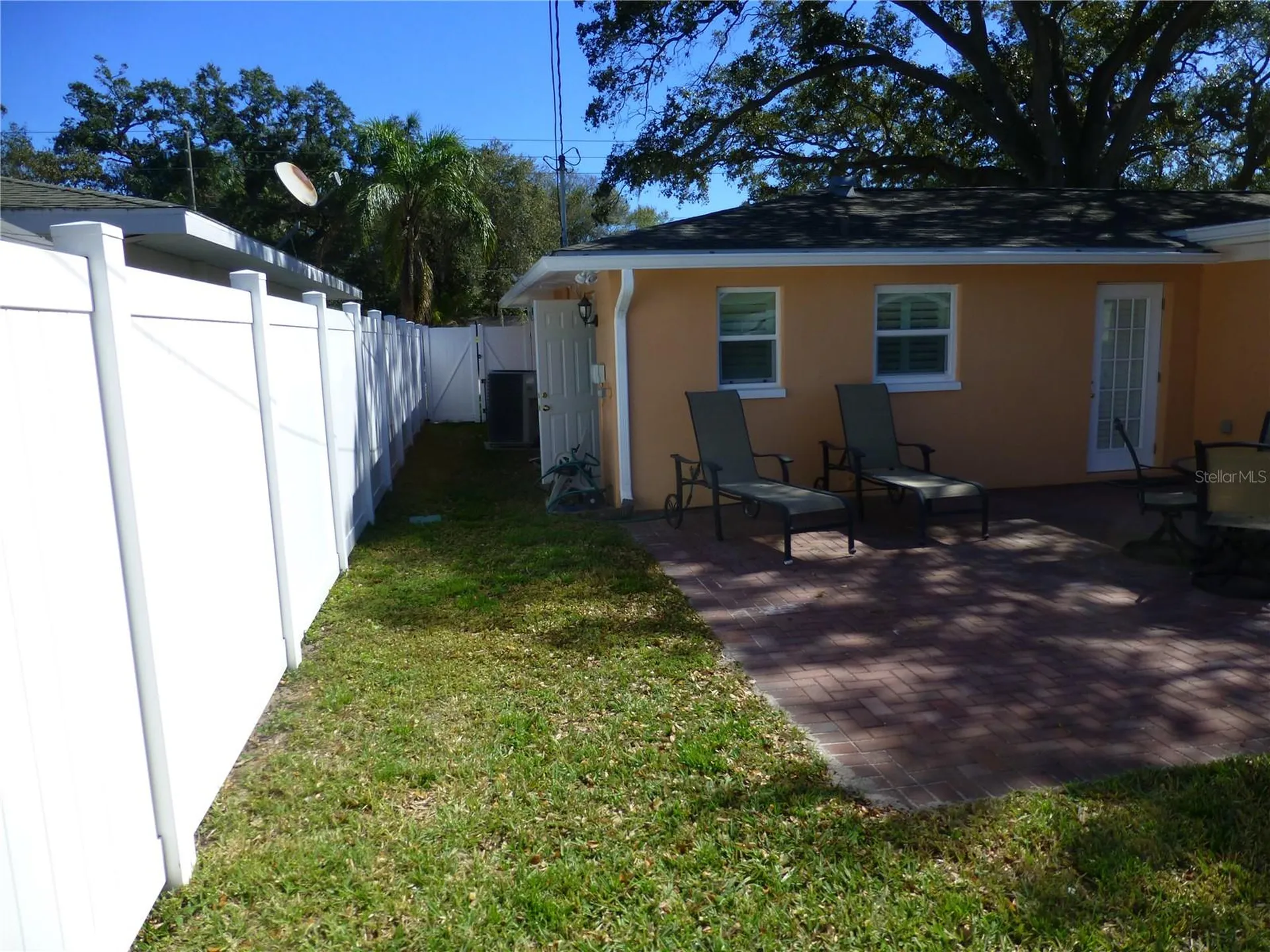 752 Patricia Avenue Dunedin FL 34698