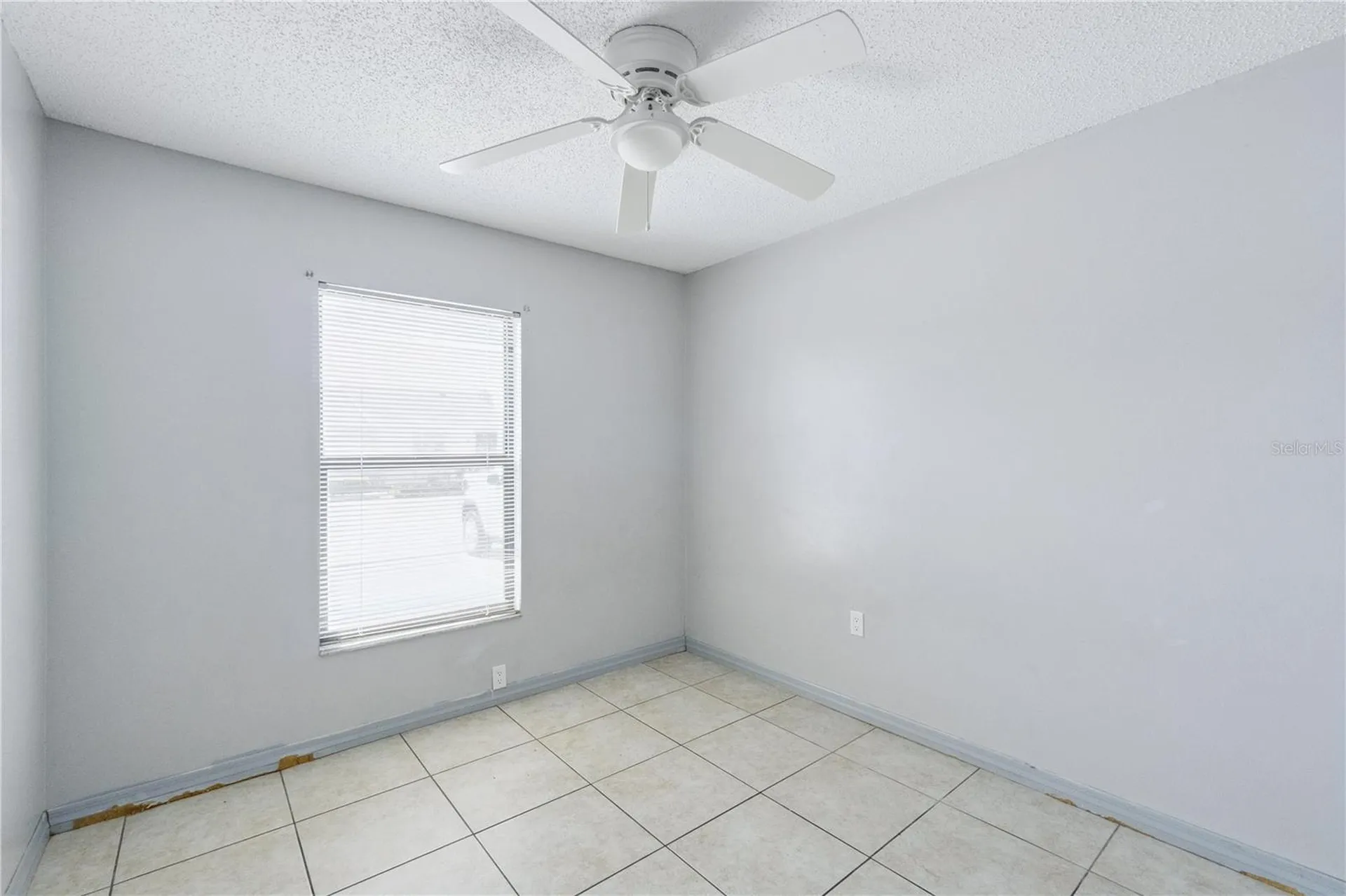 25 Lake Villa Way Kissimmee FL 34743