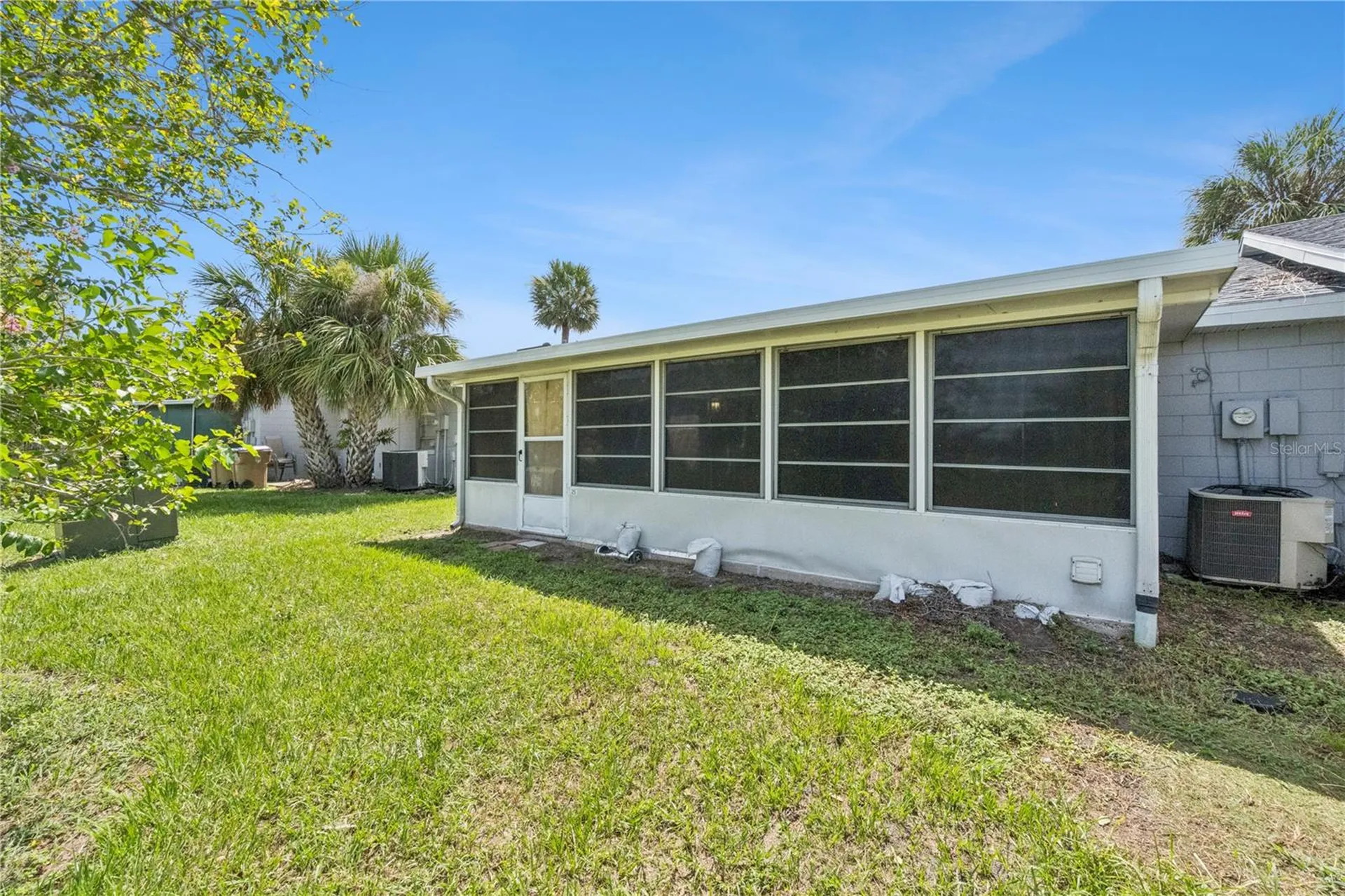 25 Lake Villa Way Kissimmee FL 34743
