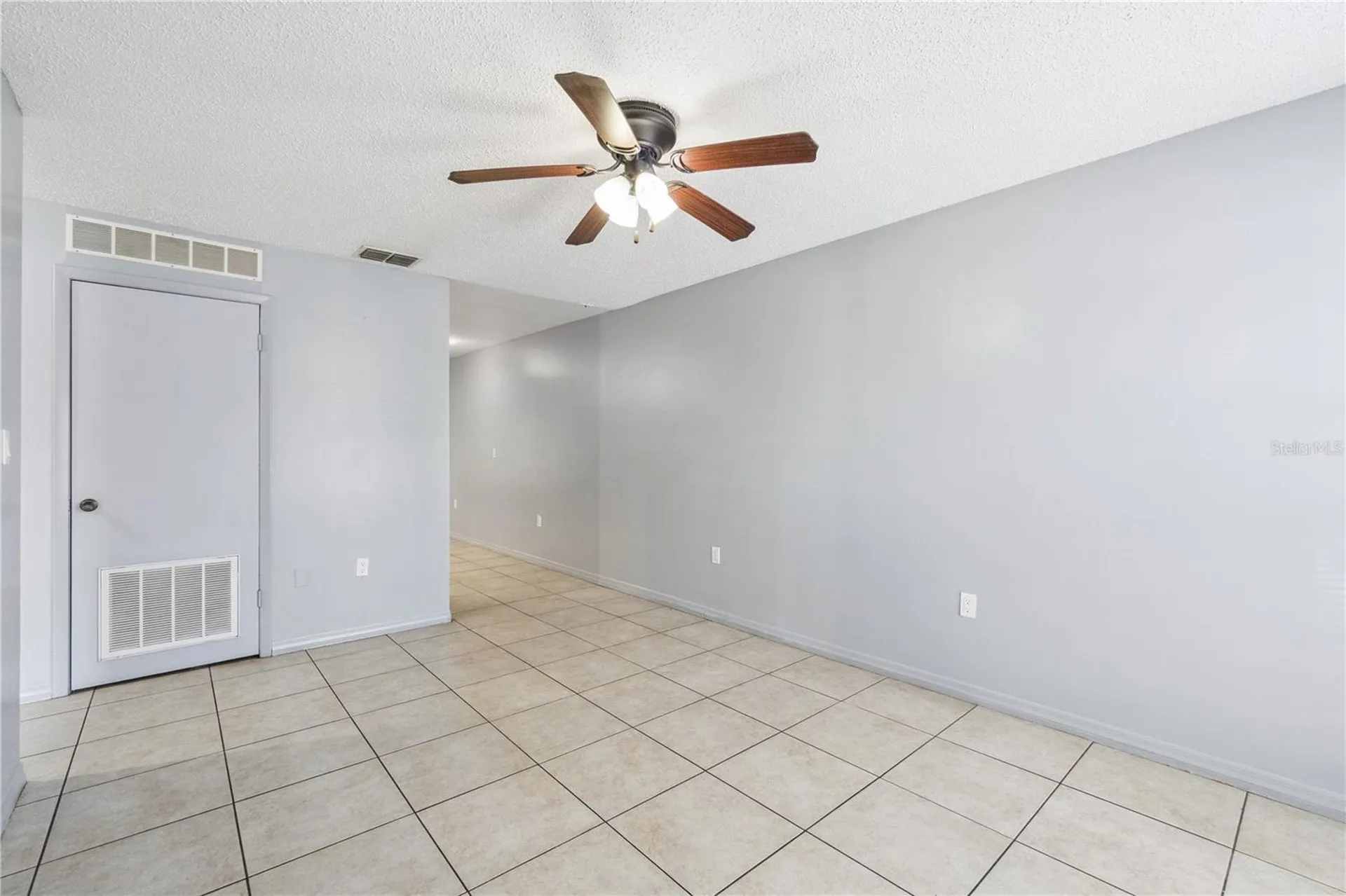 25 Lake Villa Way Kissimmee FL 34743