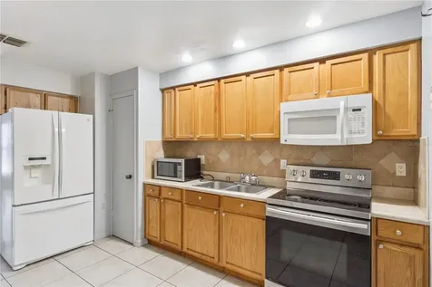 25 Lake Villa Way Kissimmee FL 34743