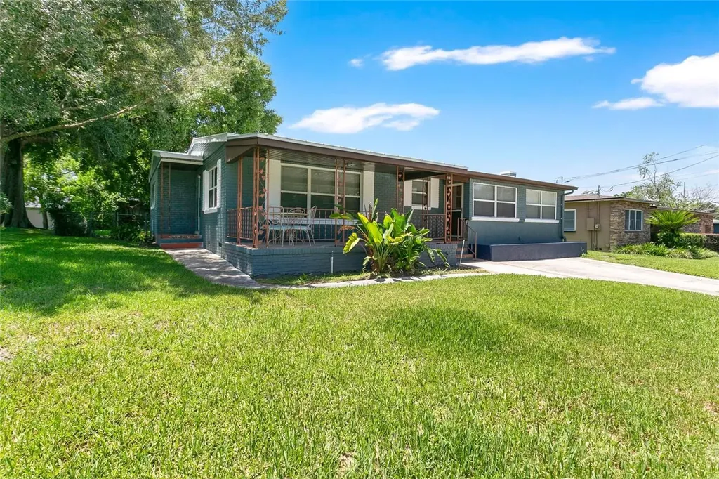 2418 E Jersey Avenue Orlando FL 32806