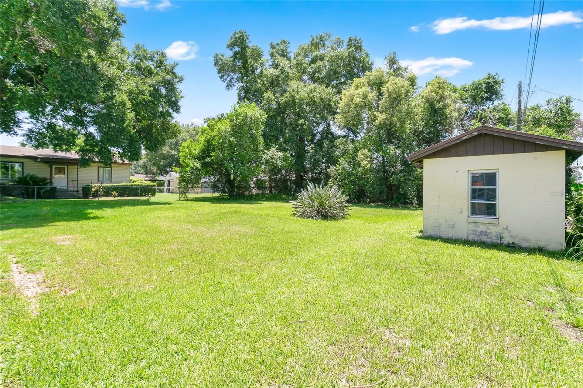 2418 E Jersey Avenue Orlando FL 32806
