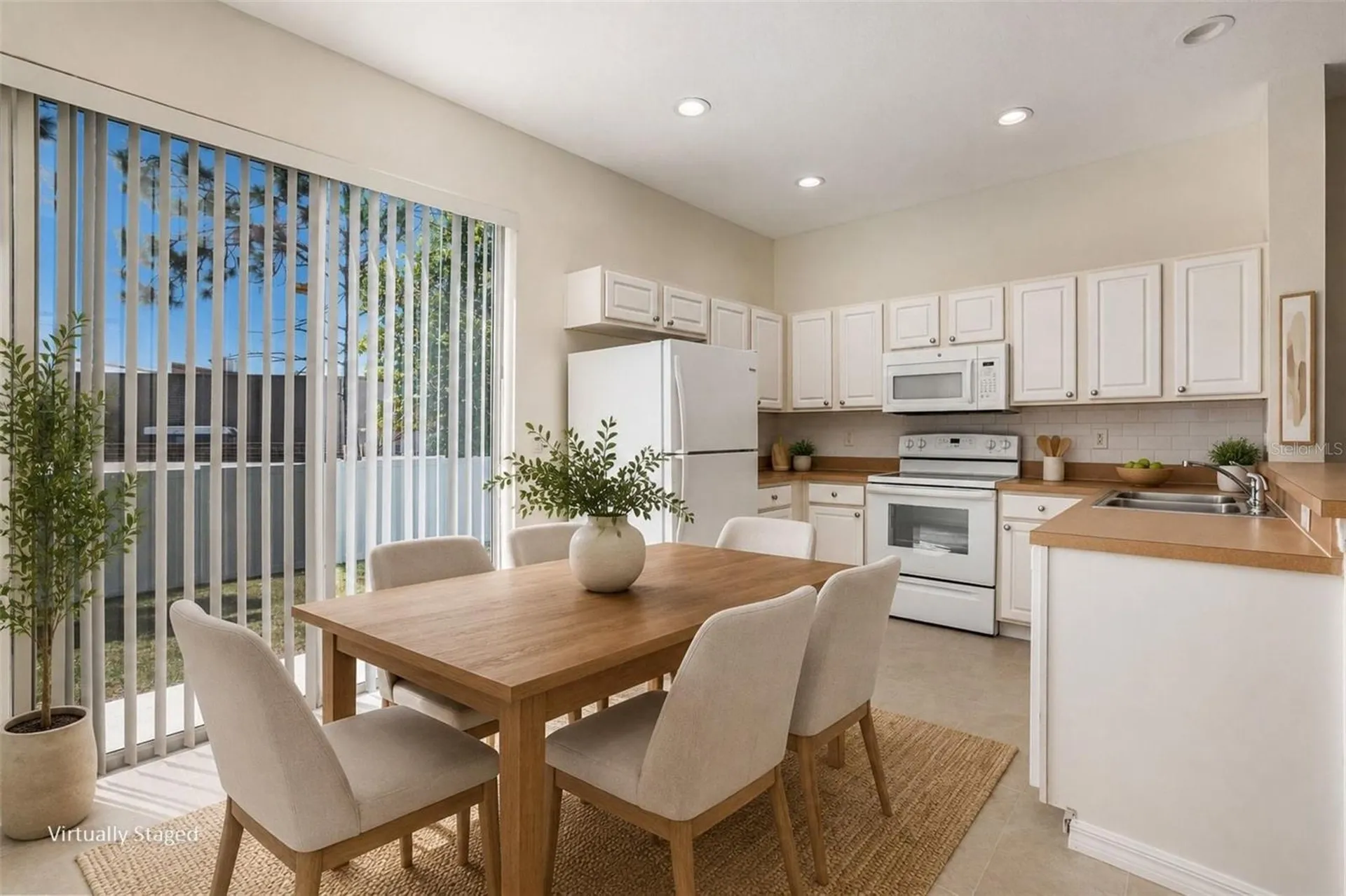 11676 Declaration Drive Tampa FL 33635