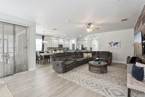9528 Piccadilly Sky Way Orlando FL 32827