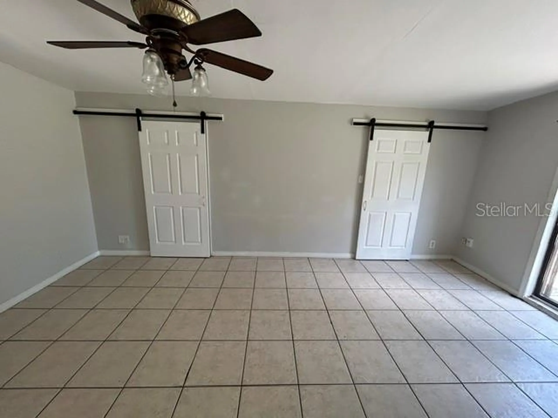 1915 Morning Drive Orlando FL 32809