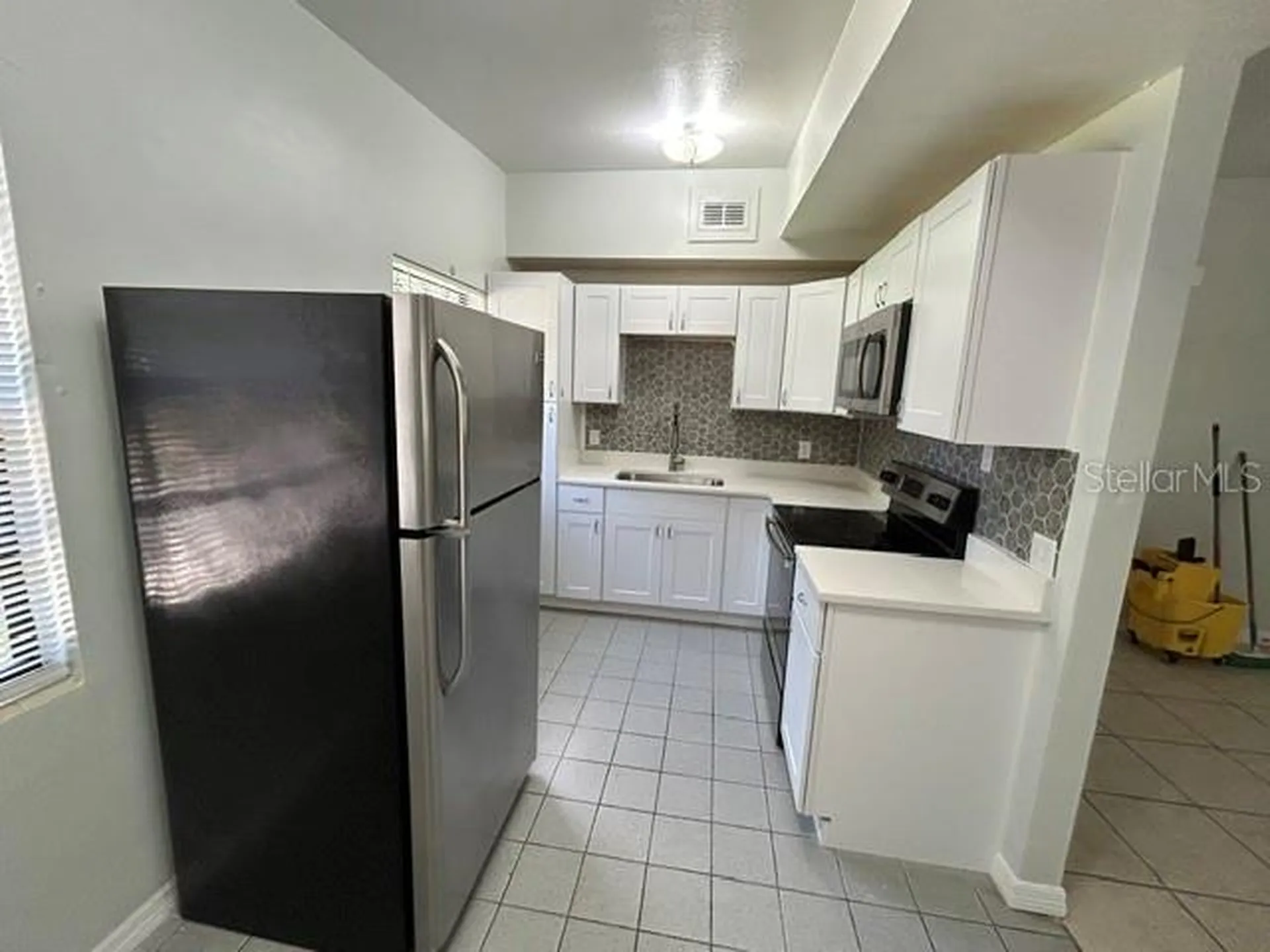 1915 Morning Drive Orlando FL 32809
