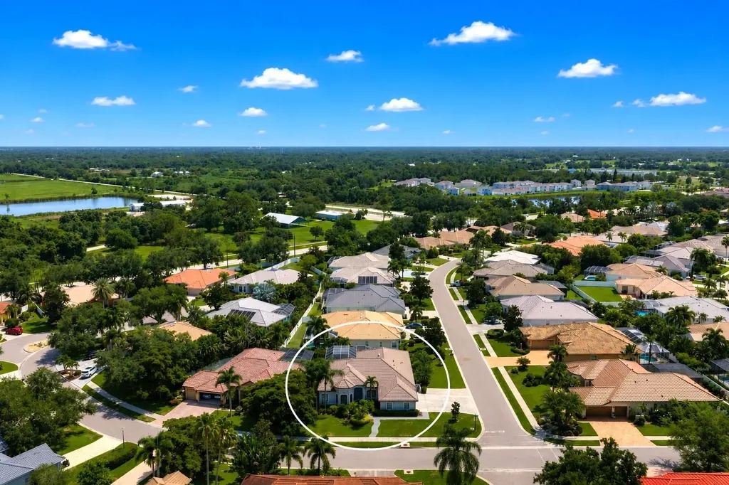 7572 Palmer Glen Circle Sarasota FL 34240