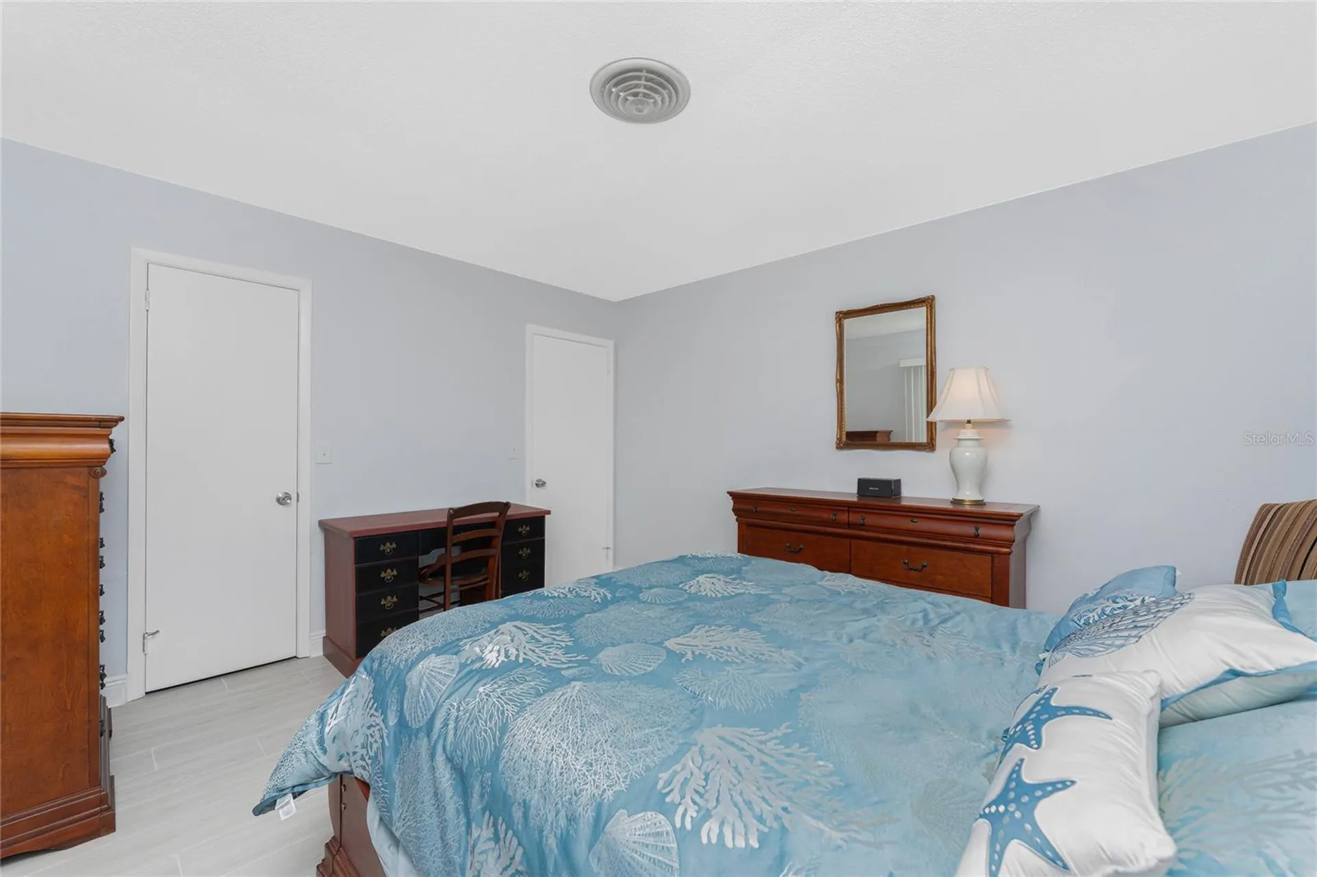 1720 Florence Avenue Englewood FL 34223