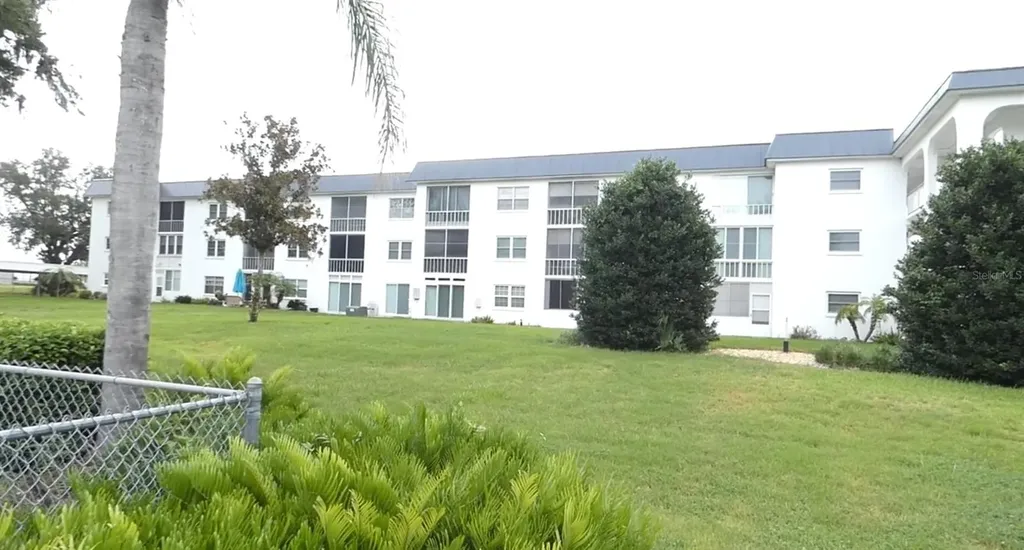 4801 Airport Road Zephyrhills FL 33542