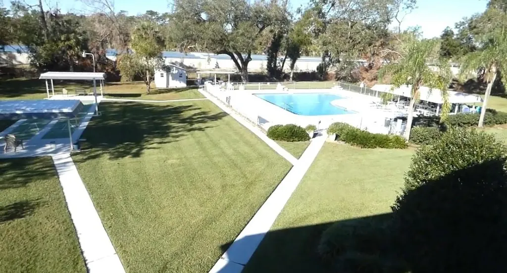 4801 Airport Road Zephyrhills FL 33542