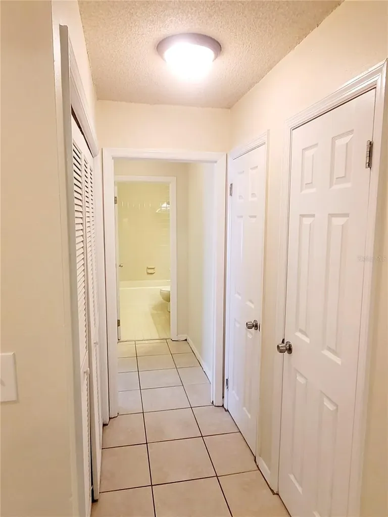 5323 11th St Circle E Bradenton FL 34203