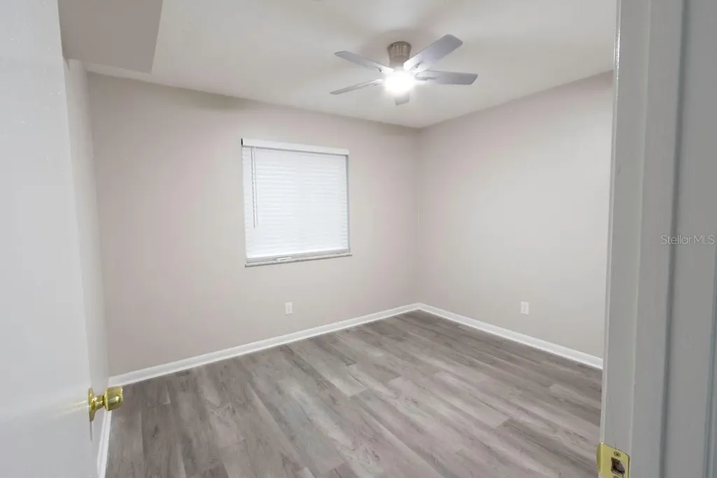39132 County Road 54 Zephyrhills FL 33542