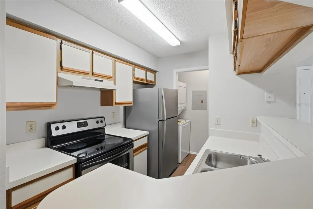 249 Afton Square Altamonte Springs FL 32714