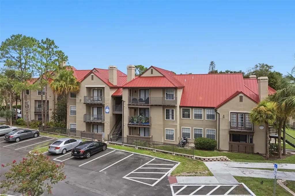 249 Afton Square Altamonte Springs FL 32714