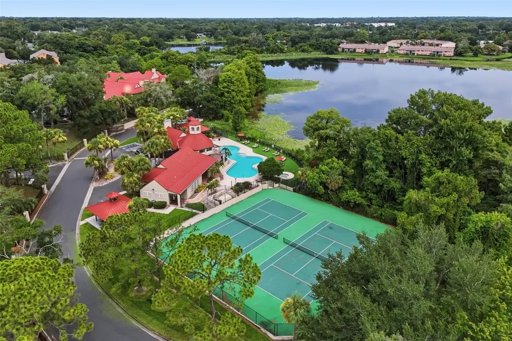 249 Afton Square Altamonte Springs FL 32714