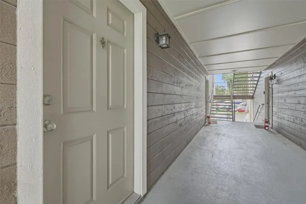 249 Afton Square Altamonte Springs FL 32714