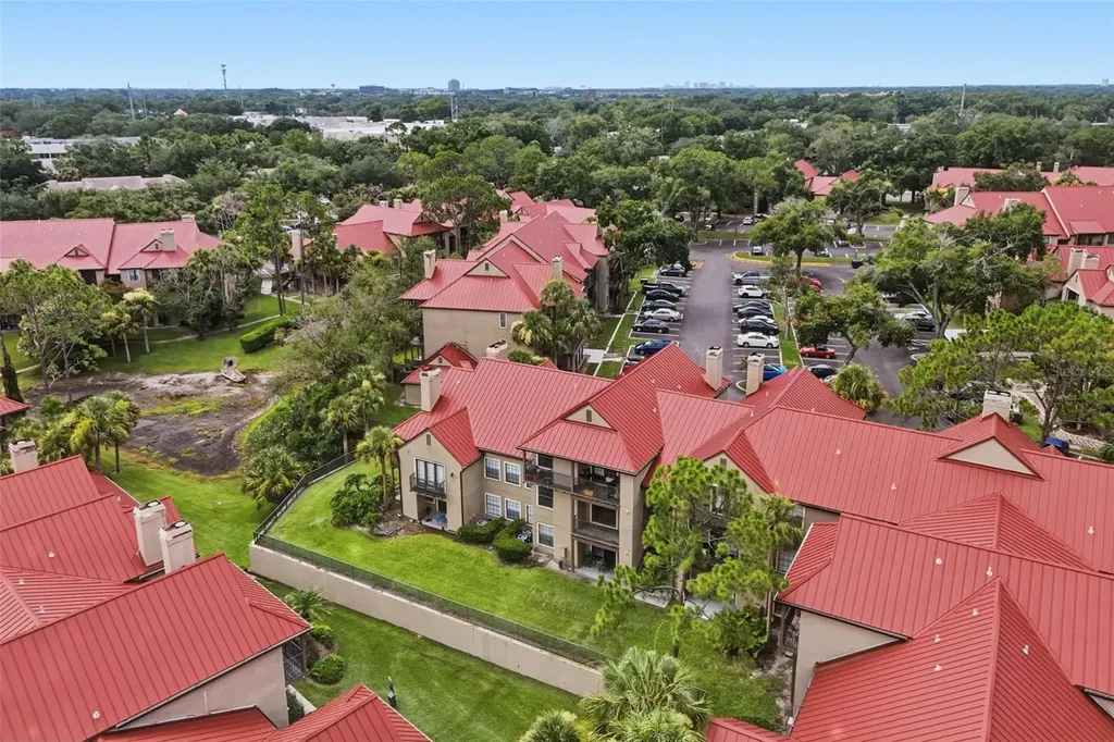 249 Afton Square Altamonte Springs FL 32714