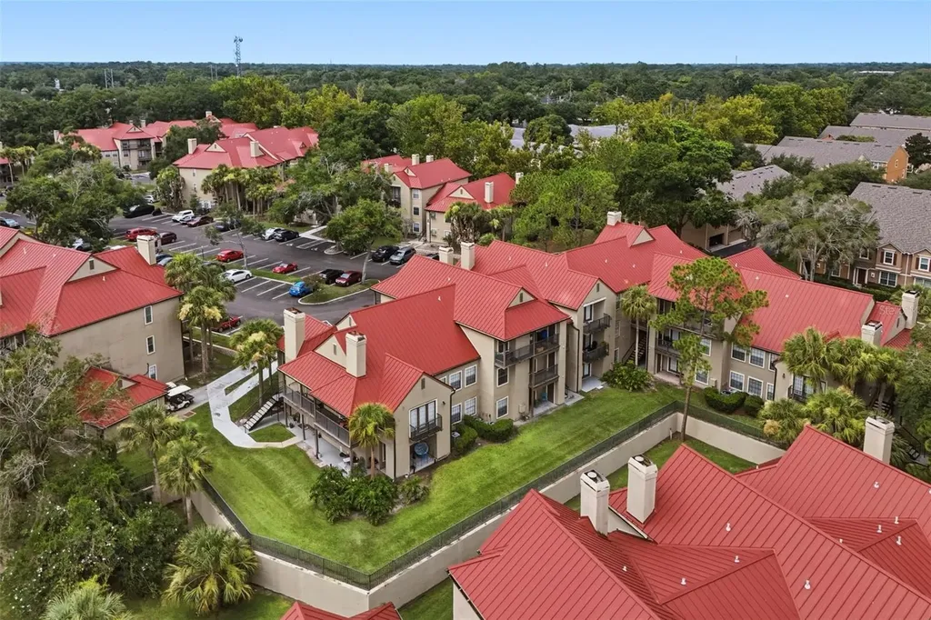 249 Afton Square Altamonte Springs FL 32714