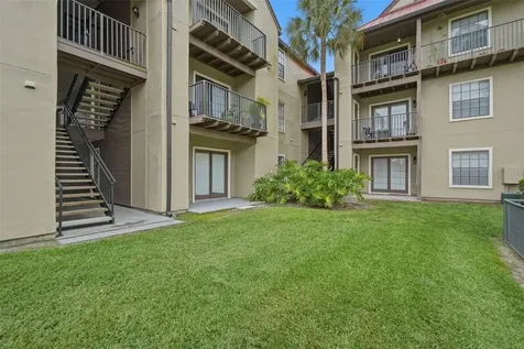 249 Afton Square Altamonte Springs FL 32714