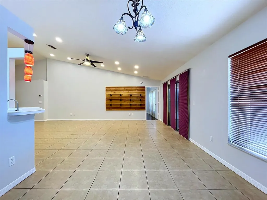 11109 Bramblebrush Street Tampa FL 33624