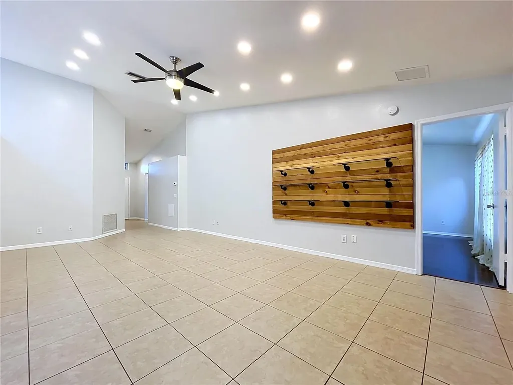 11109 Bramblebrush Street Tampa FL 33624
