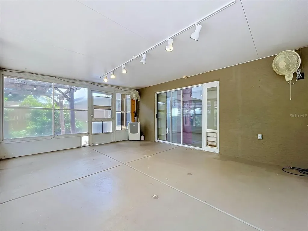 11109 Bramblebrush Street Tampa FL 33624