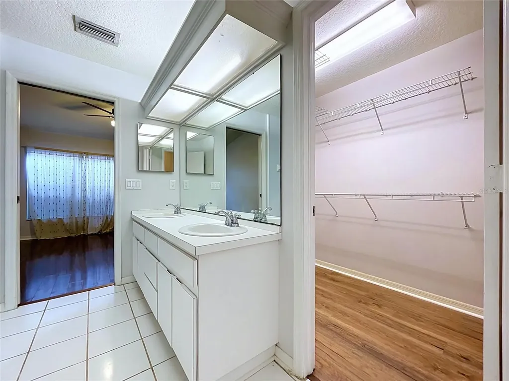 11109 Bramblebrush Street Tampa FL 33624