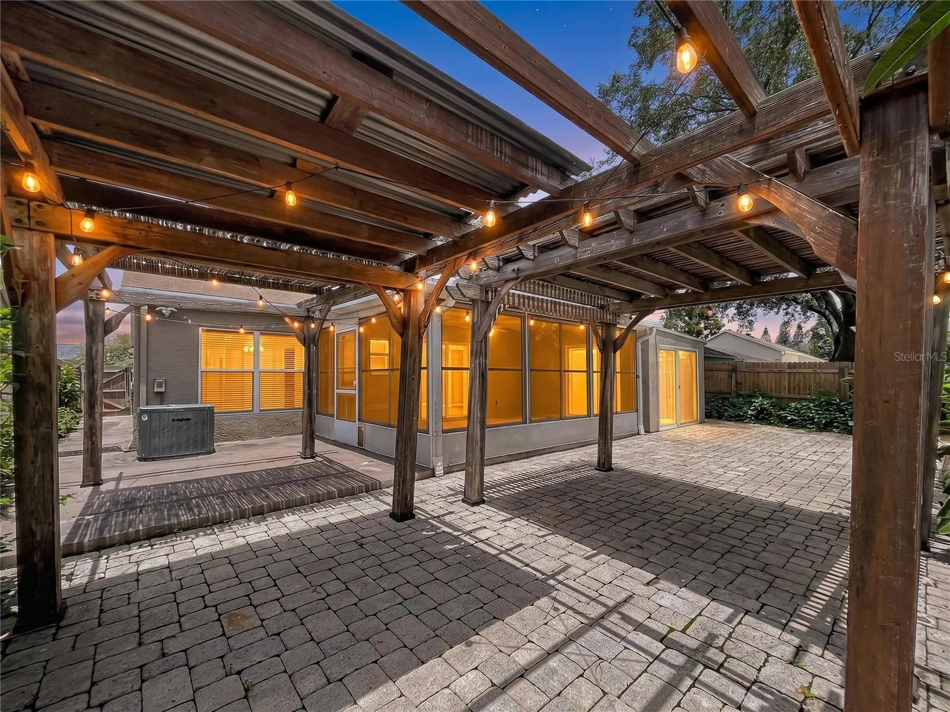 11109 Bramblebrush Street Tampa FL 33624