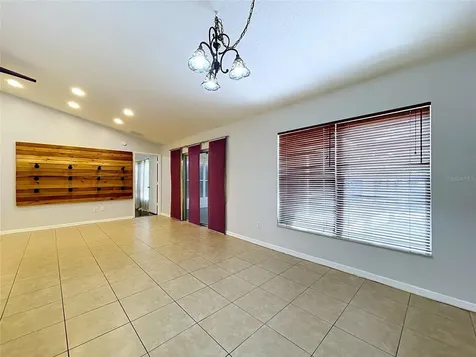 11109 Bramblebrush Street Tampa FL 33624