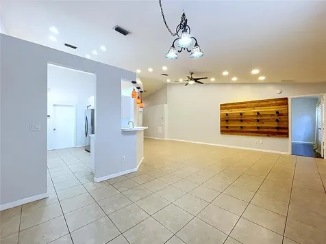 11109 Bramblebrush Street Tampa FL 33624