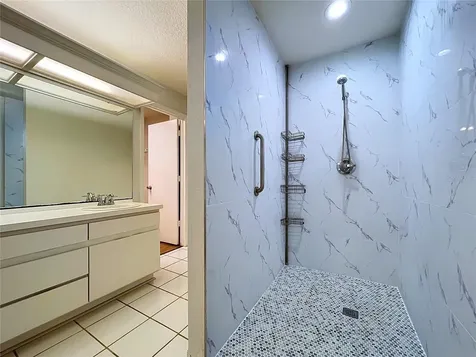11109 Bramblebrush Street Tampa FL 33624