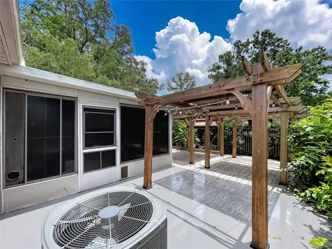 11109 Bramblebrush Street Tampa FL 33624