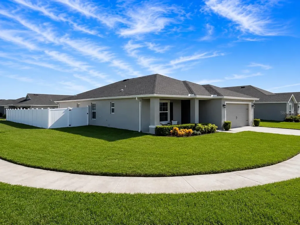 1002 Paisley Street Lake Alfred FL 33850