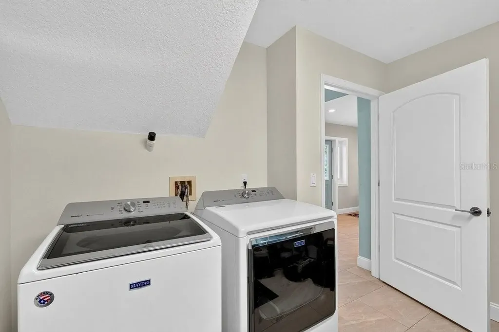 4717 S Atlantic Avenue New Smyrna Beach FL 32169