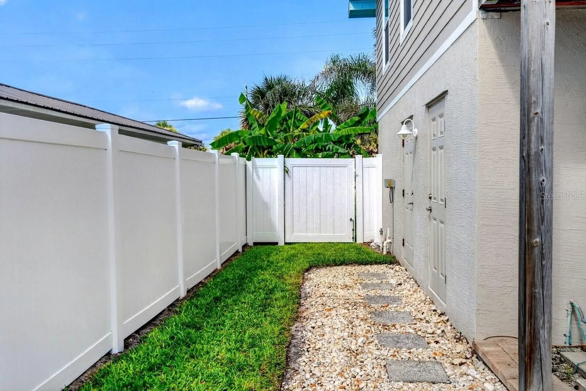4717 S Atlantic Avenue New Smyrna Beach FL 32169