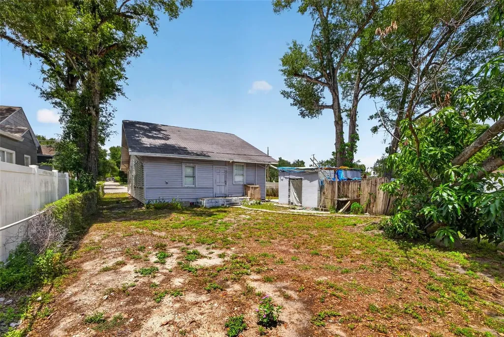 104 W 26th Avenue Tampa FL 33603