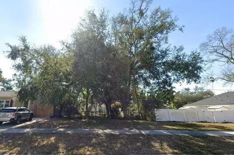 000 16th Avenue N St Petersburg FL 33710