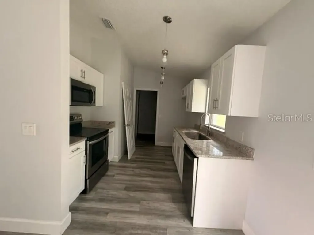 3226 SW 152nd Court Ocala FL 34481